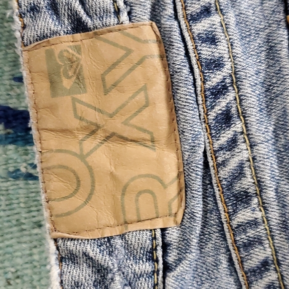 Roxy denim shorts - Picture 7 of 11